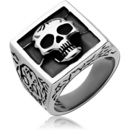 SURGICAL STEEL RING - SKULL