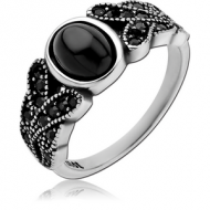SURGICAL STEEL JEWELLED RING WITH ONYX